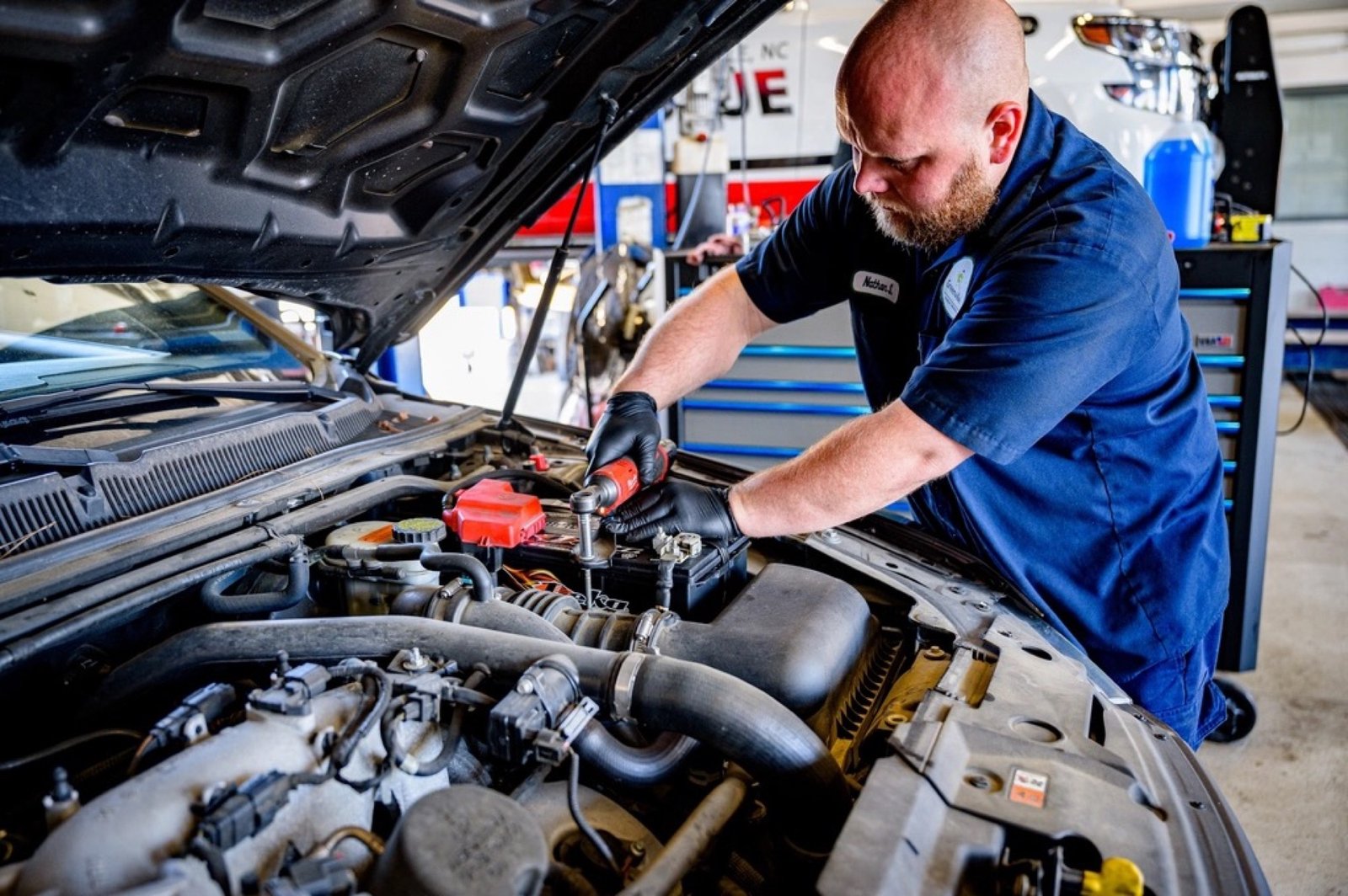 AC Service & Repair in Al Quoz, Dubai